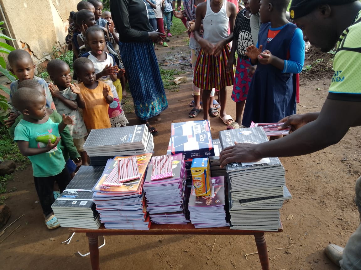 Distributing books